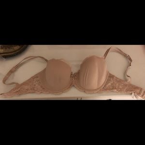 Barely worn Chantelle Bra 32DDD